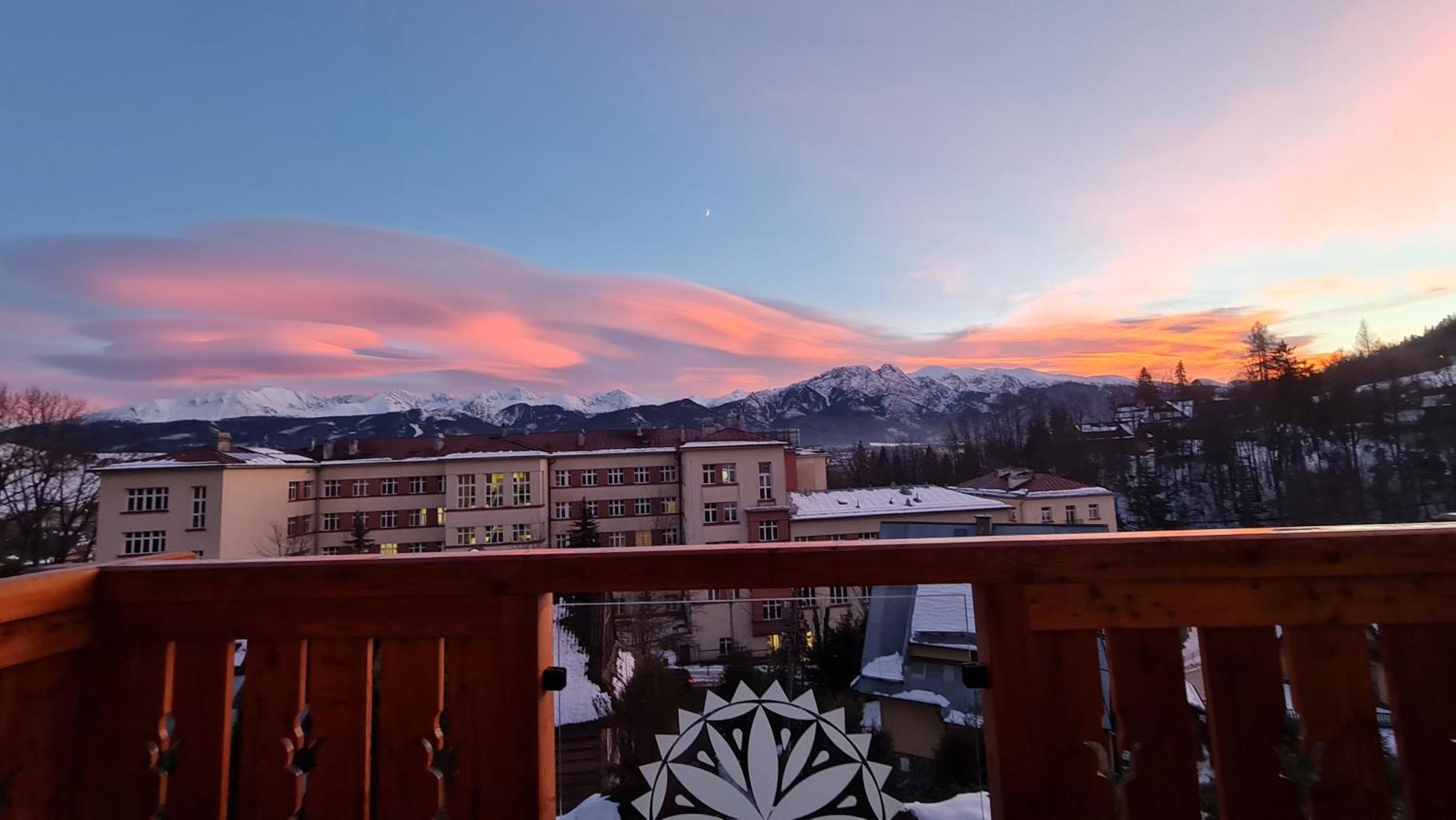 Villa Fortuna - Regionalne Apartamenty & Spa - Sauna, Grill, Jacuzzi Z Widokiem Na Tatry Zakopane Eksteriør bilde